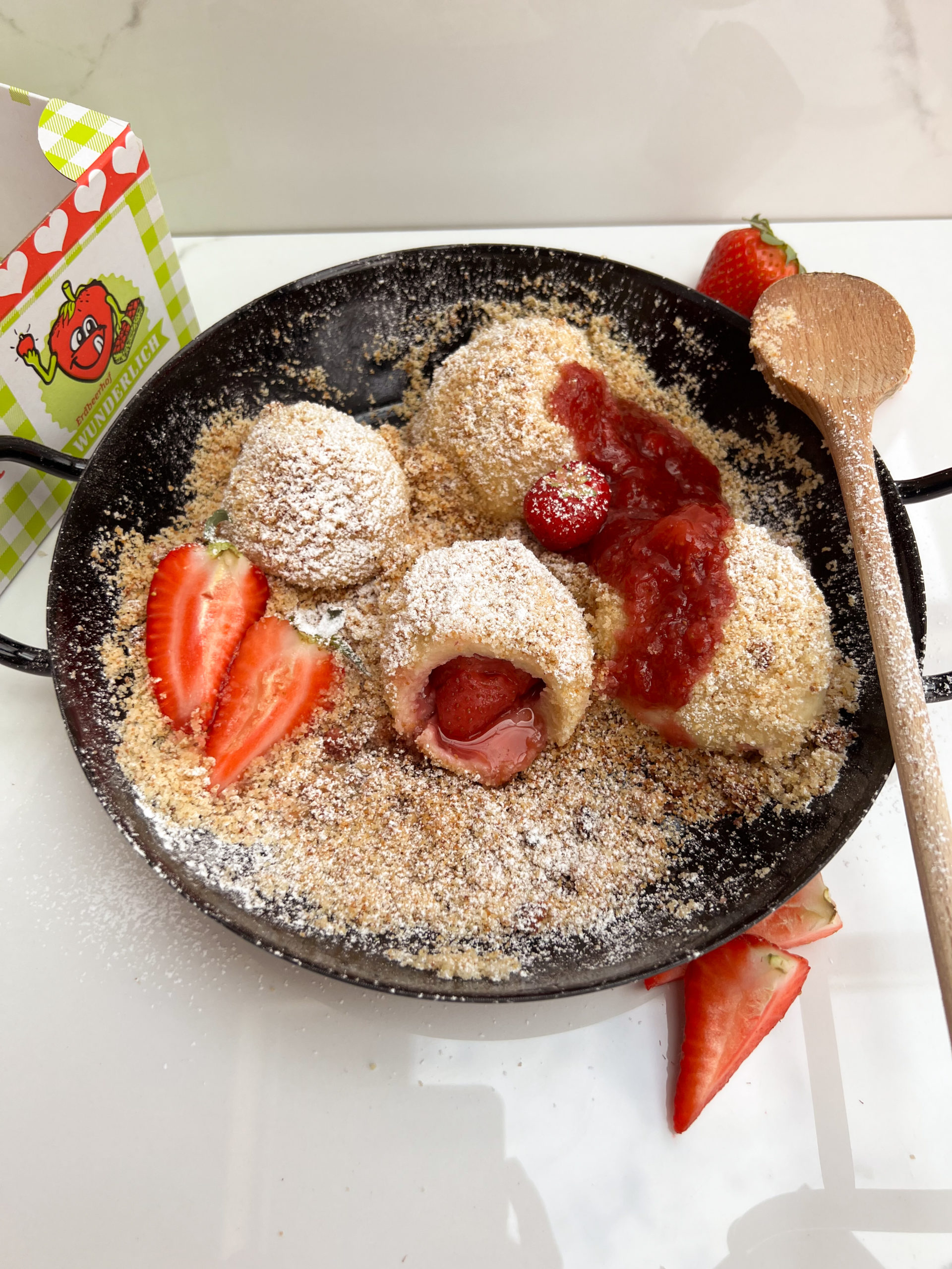 Erdbeerknödel
