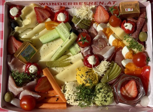 Bauernhofbox - Frühstück am Erdbeerhof